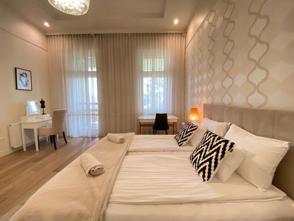 Romantic Riverview Bestern Szeged Exterior foto